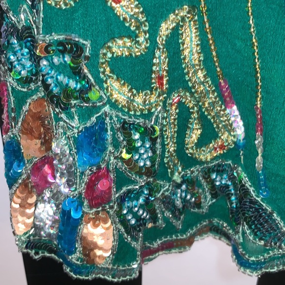 1980s Vintage Fully Embellished Sequin/Silk Emerald Green Long Sleeve Top Small - Picture 11 of 17